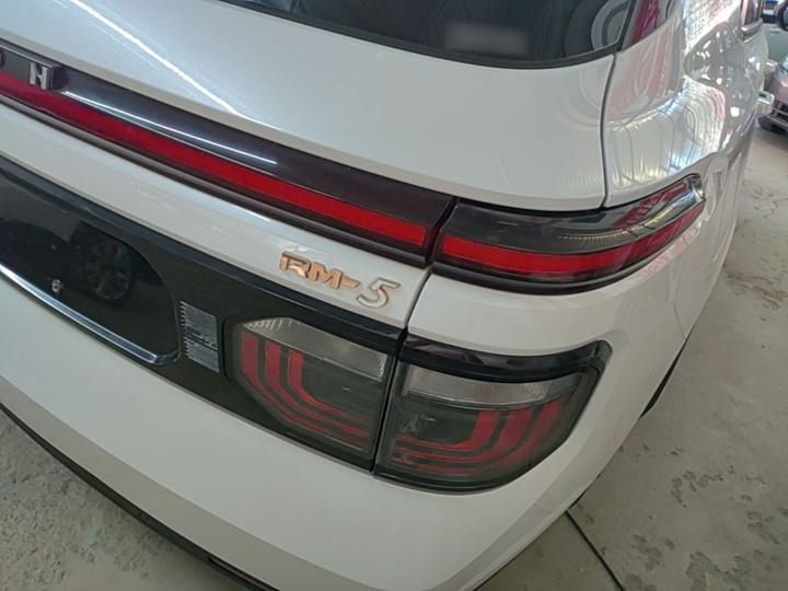 RM-5 2019 1.5T CVT 24 Elite 6-Seater photo 7