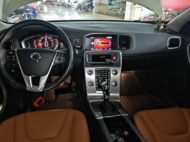 S60 2019 S60L T5 photo 2