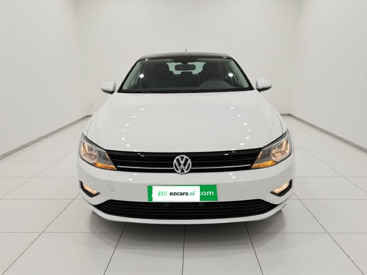 Lamando 2018 230TSI DSG photo 2