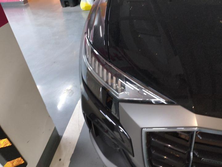 Q8 2022 55 TFSI Luxury Dynamic photo 7