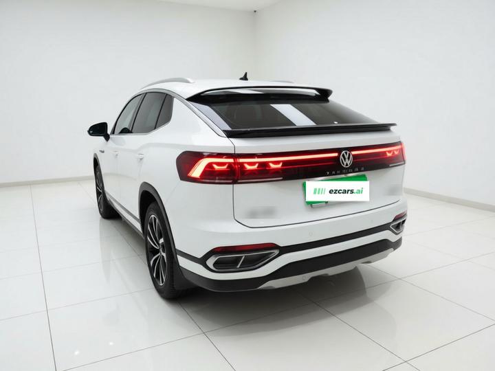 Tayron X 2024 330TSI RWD Premium photo 4