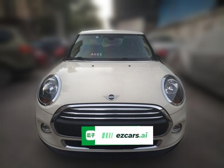 2018 1.5T ONE 5-Door photo 2