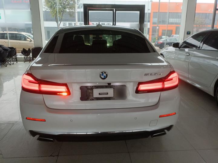 5 Series 2022 Facelift 525Li Luxury photo 3