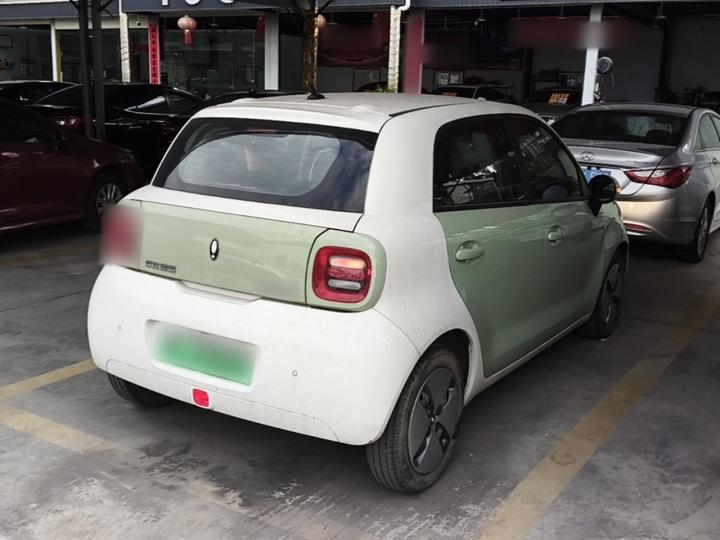 2022 Facelift 301km LFP photo 3
