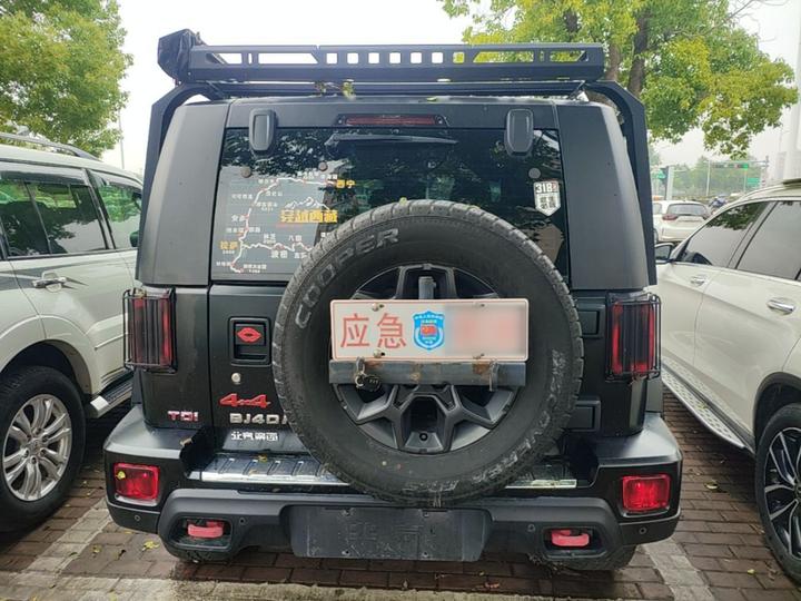 BJ40 2024 2.0D Honor photo 3