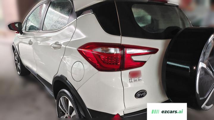 Yuan 2017 1.5L MT photo 4