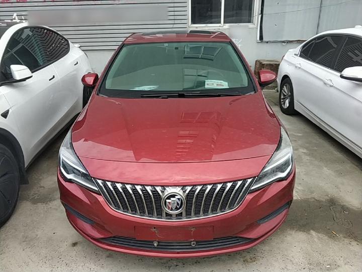 Verano 2016 Hatchback 15S AT Progressive photo 2