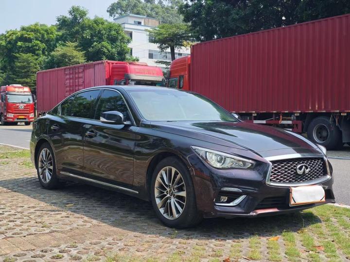 Q50L 2018 2.0T China V photo 3