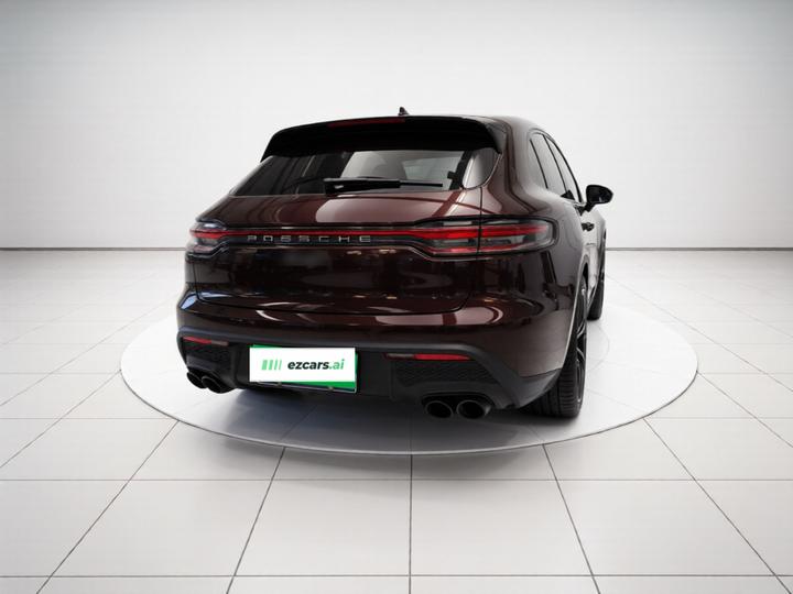 2023 Macan 2.0T photo 3