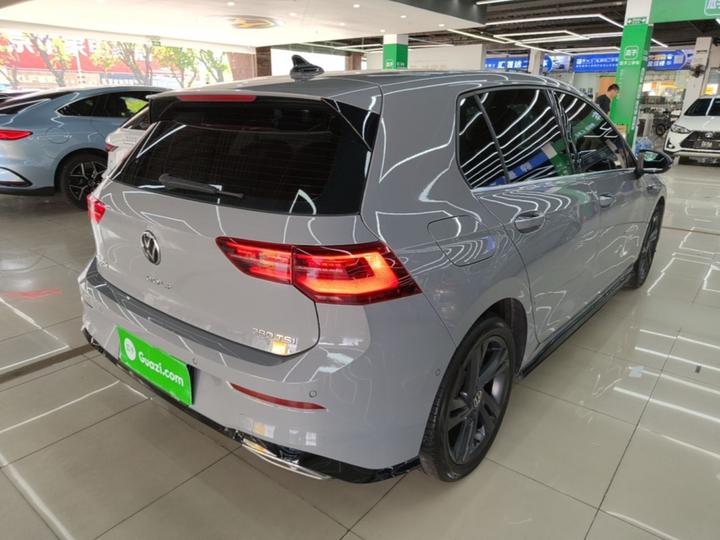Golf 2023 280TSI DSG R-Line Lite photo 4