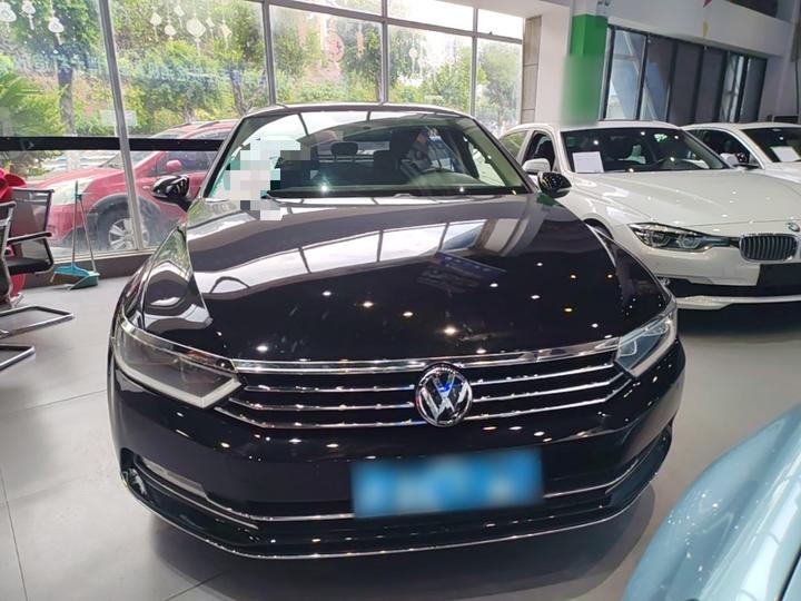 Magotan 2017 330TSI DSG Leading photo 2