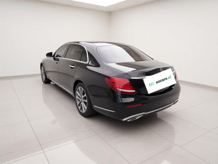 E-Class 2016 E 200 L photo 4