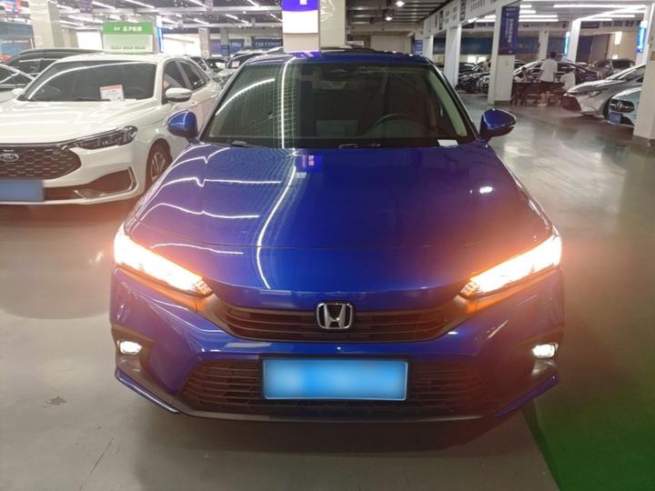 Civic 2022 240TURBO CVT photo 2