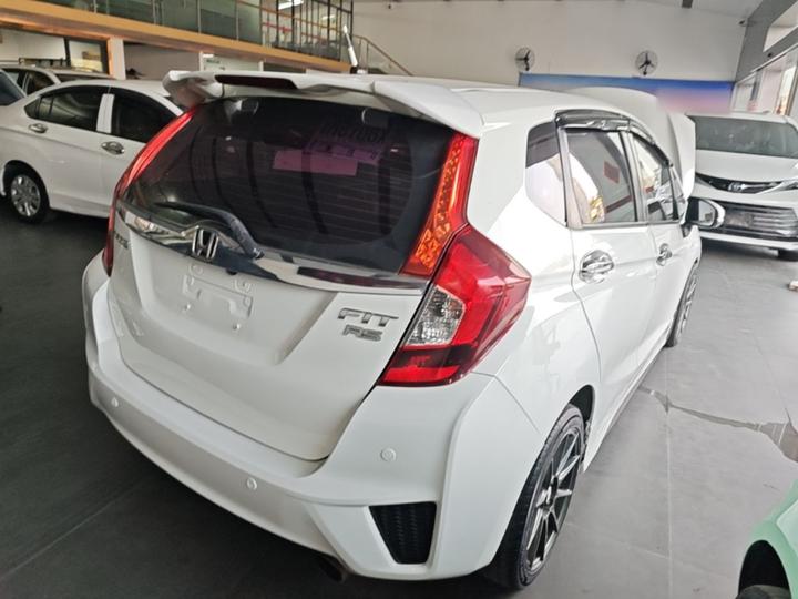 Fit 2016 1.5L LXS CVT Comfort photo 6