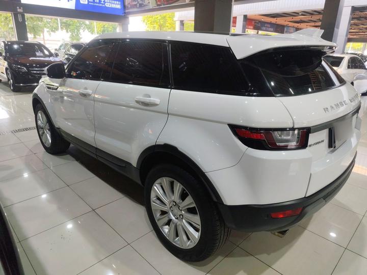 Range Rover Evoque 2017 2.0T SE photo 3