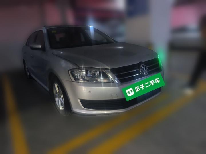 Lavida 2013 Facelift Classic 1.6L MT photo 3