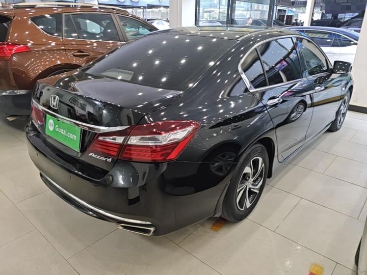 Accord 2016 2.0L Elite photo 6