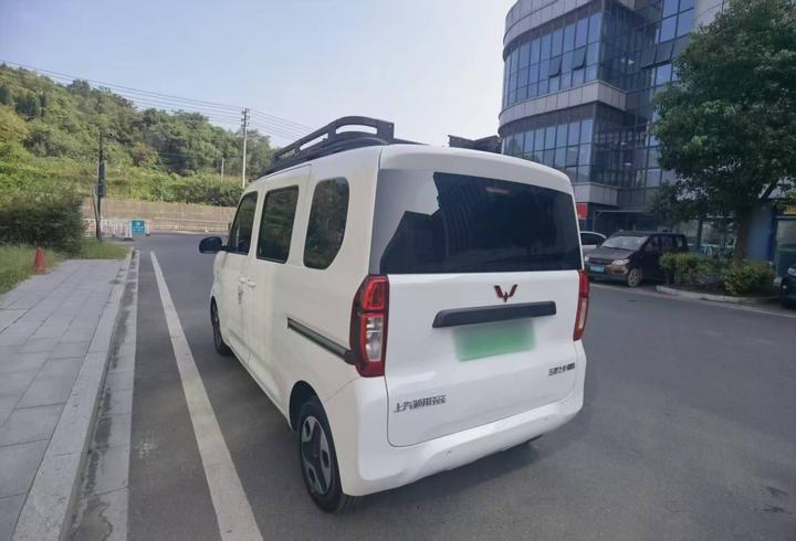 Wuling Zhiguang EV 2025 201km Comfort photo 4