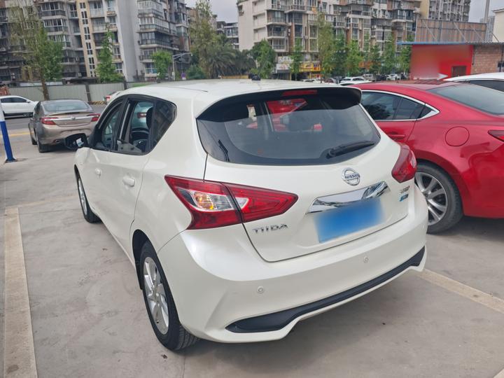Tiida 2019 1.6L CVT China VI photo 4