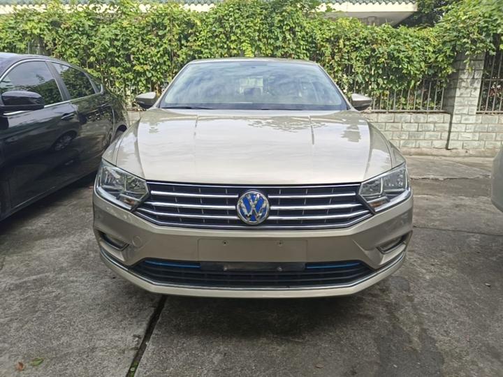 Bora 2017 1.6L MT Comfort photo 2