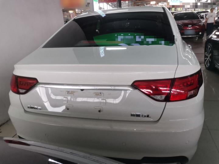 Emgrand GL 2018 1.8L DCT Elite Connected photo 3