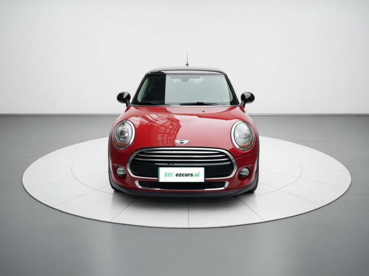 2016 1.5T COOPER 5-Door photo 2