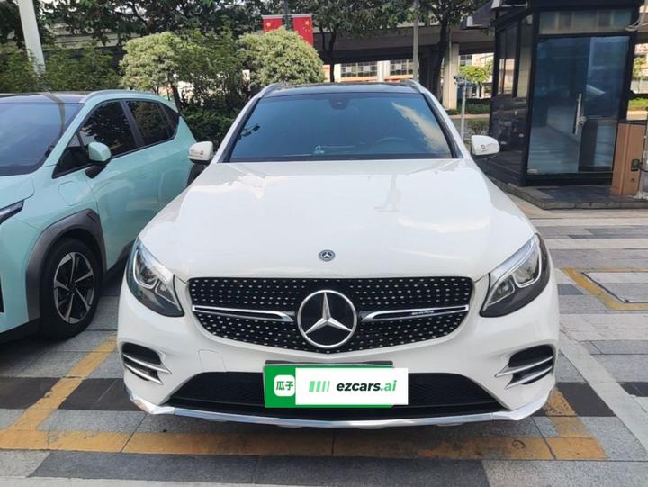 GLC 2017 GLC 260 4MATIC Dynamic photo 2