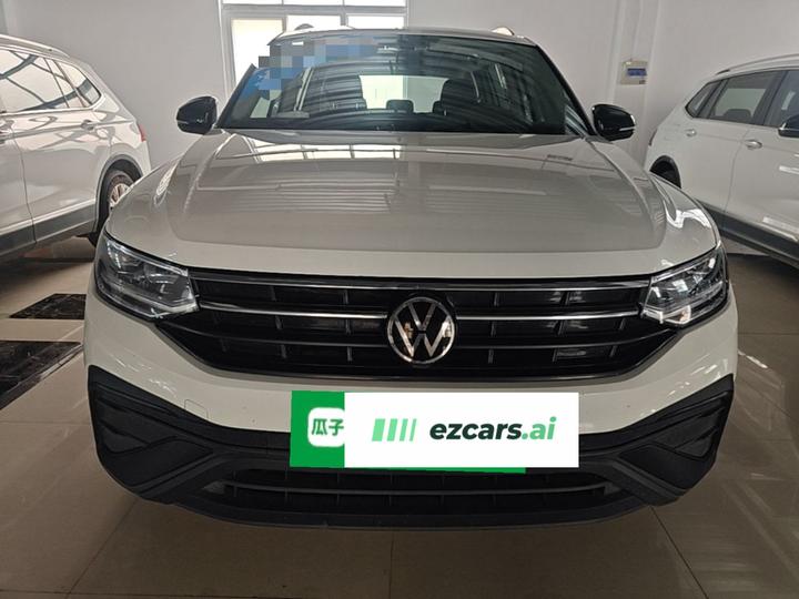 Tiguan L 2024 300TSI AT RWD photo 2