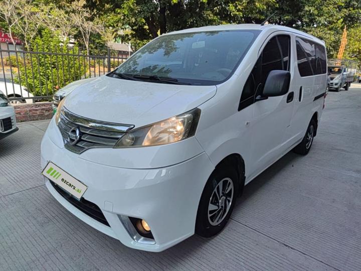 NV200 2016 Facelift 1.6L CVT Luxury