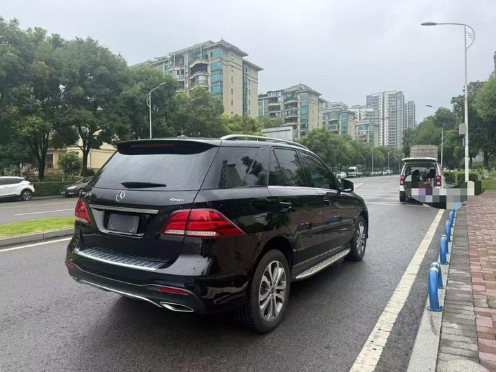 GLE Imported 2017 GLE 320 4MATIC Dynamic photo 4