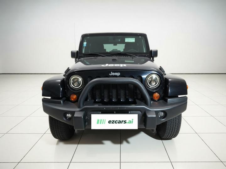 Wrangler 2010 3.8L Sahara 2-Door photo 2