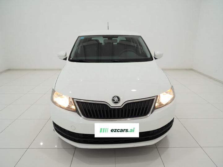 Rapid Spaceback 2016 Facelift 1.4L MT photo 2