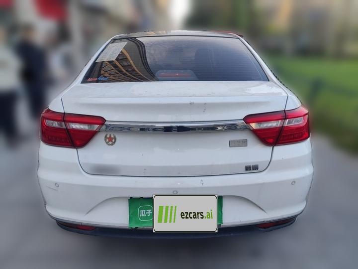 Vision 2018 1.5L AT photo 5