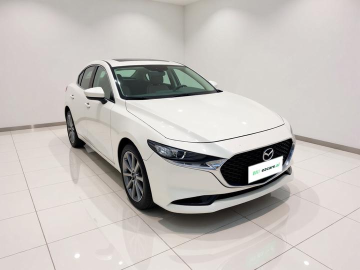 3 Axela 2021 2.0L AT photo 3