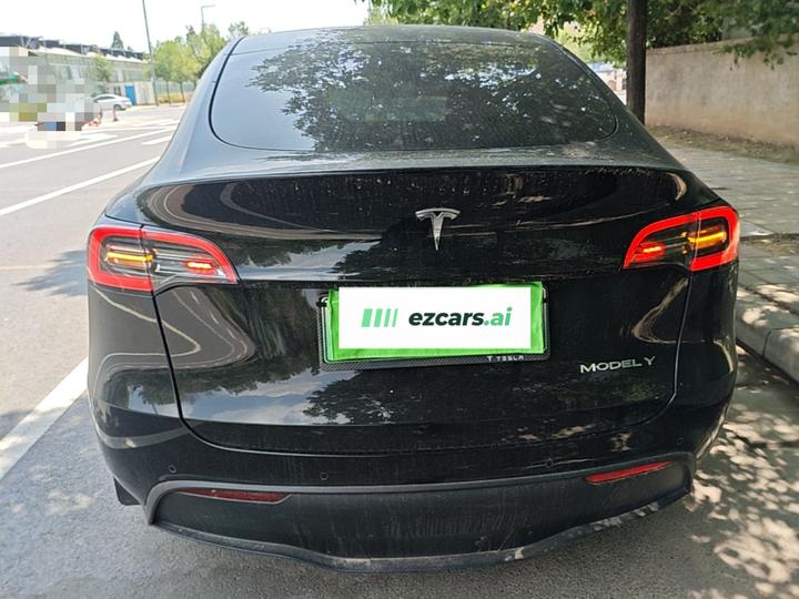 Model Y 2022 Facelift RWD photo 3