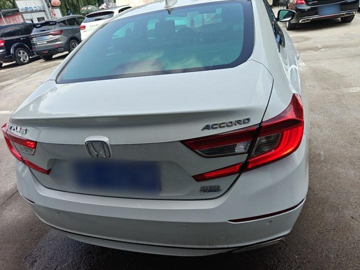 Accord 2018 260TURBO Luxury China VI photo 3
