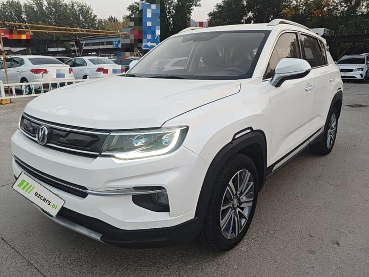 CS35PLUS 2019 1.6L AT