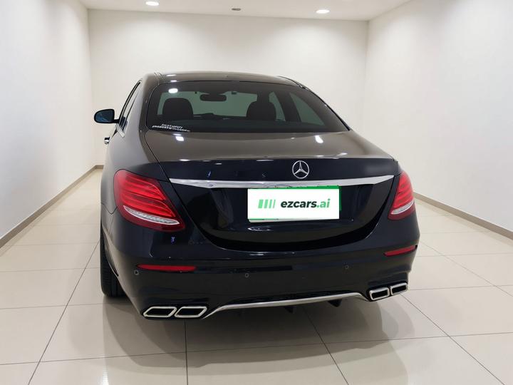 E-Class 2018 E 200 L Sport 4MATIC photo 4