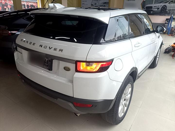 Range Rover Evoque 2018 240PS PURE photo 4