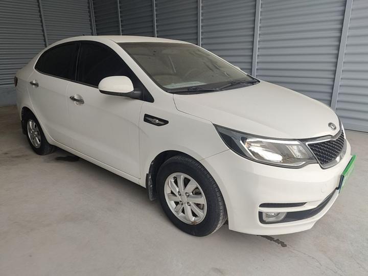 K2 2015 Sedan 1.4L AT GLS photo 3