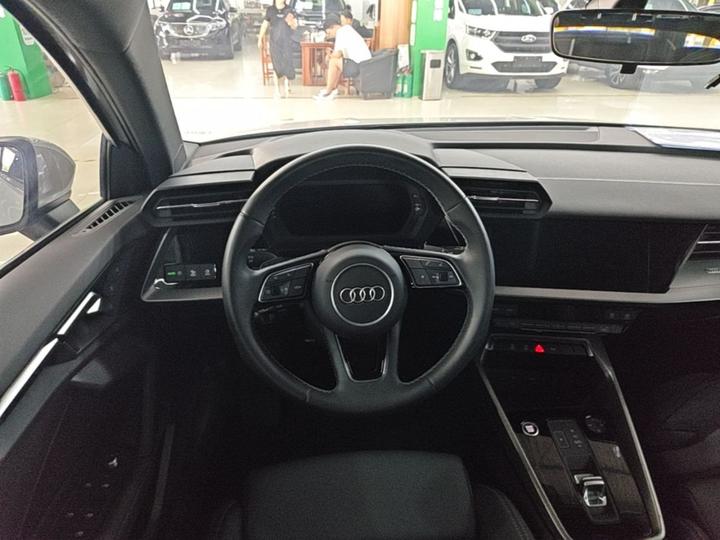 A3 2023 Facelift Sportback 35 TFSI Fashion Sport photo 6
