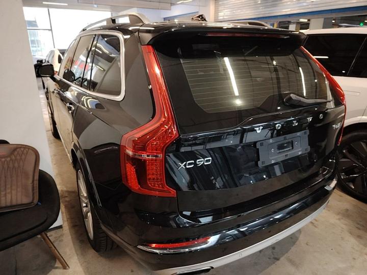 XC90 2017 T6 5-Seater photo 4