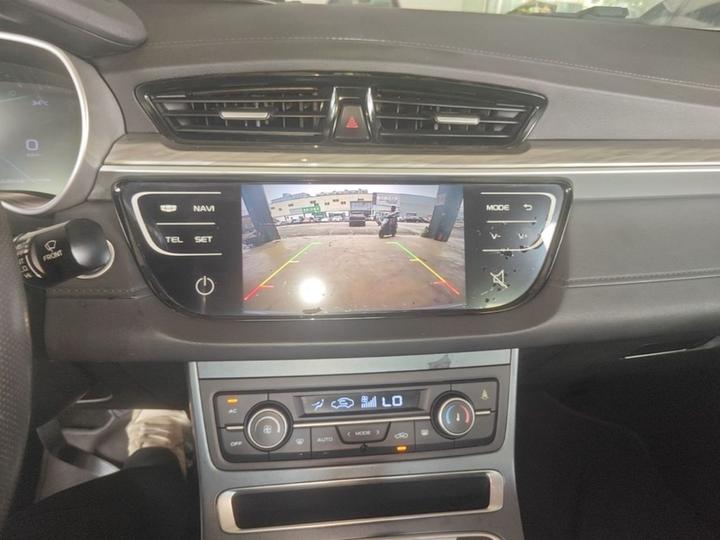 Emgrand 2019 1.5L CVT China VI photo 4