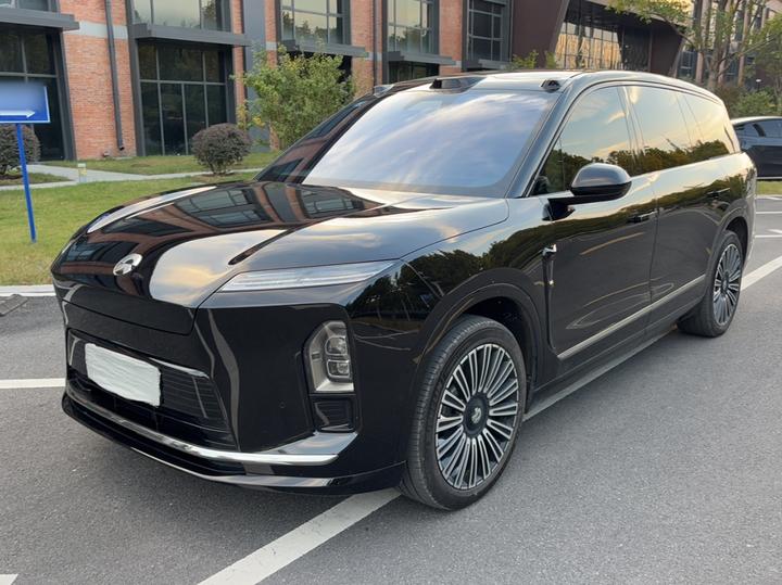 ES8 2026 6-Seater Executive Luxury