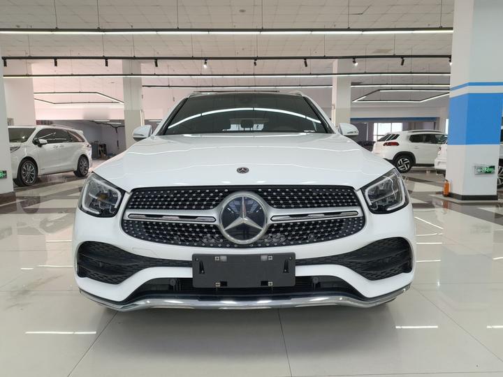 GLC 2020 Facelift GLC 260 L 4MATIC Luxury photo 2