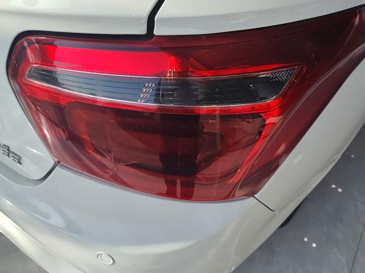 2018 1.6L AT Comfort photo 7