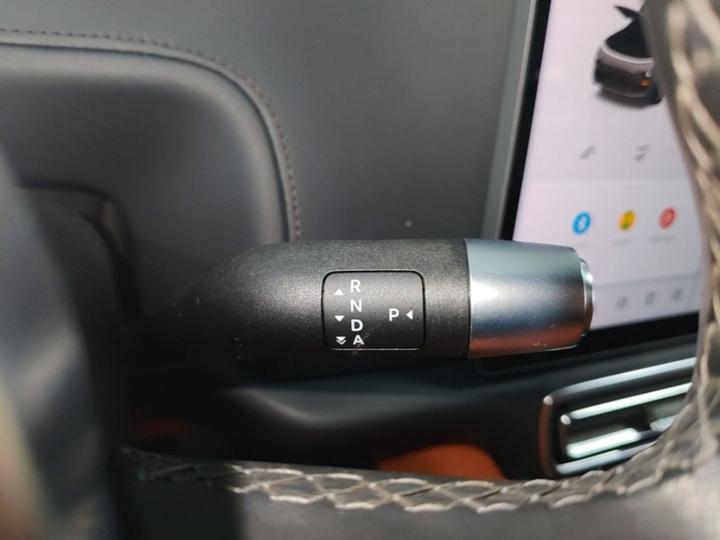 Li L8 2023 Pro photo 5