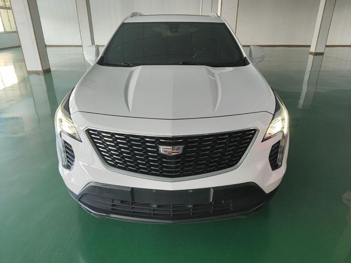 XT4 2018 28T RWD Tech photo 2