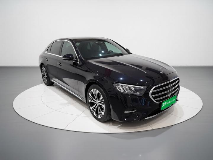 E-Class EV 2024 E 350 e L PHEV photo 3