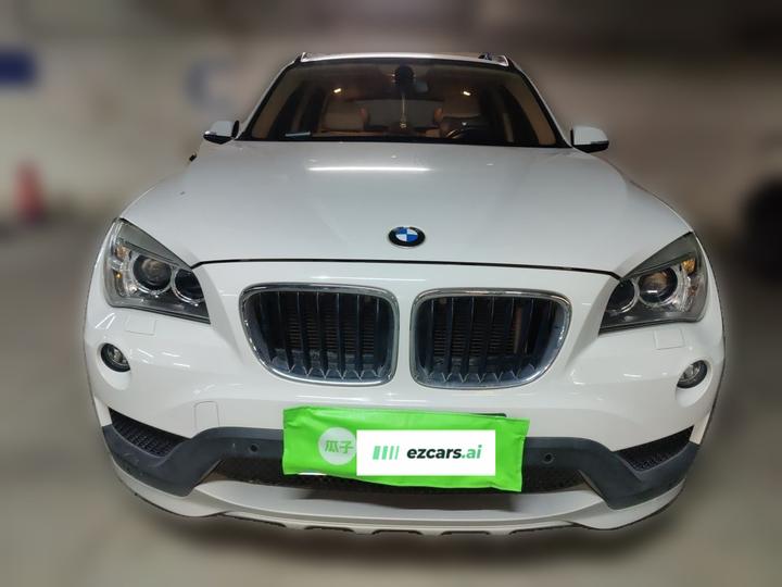 X1 2014 sDrive18i Leading photo 2